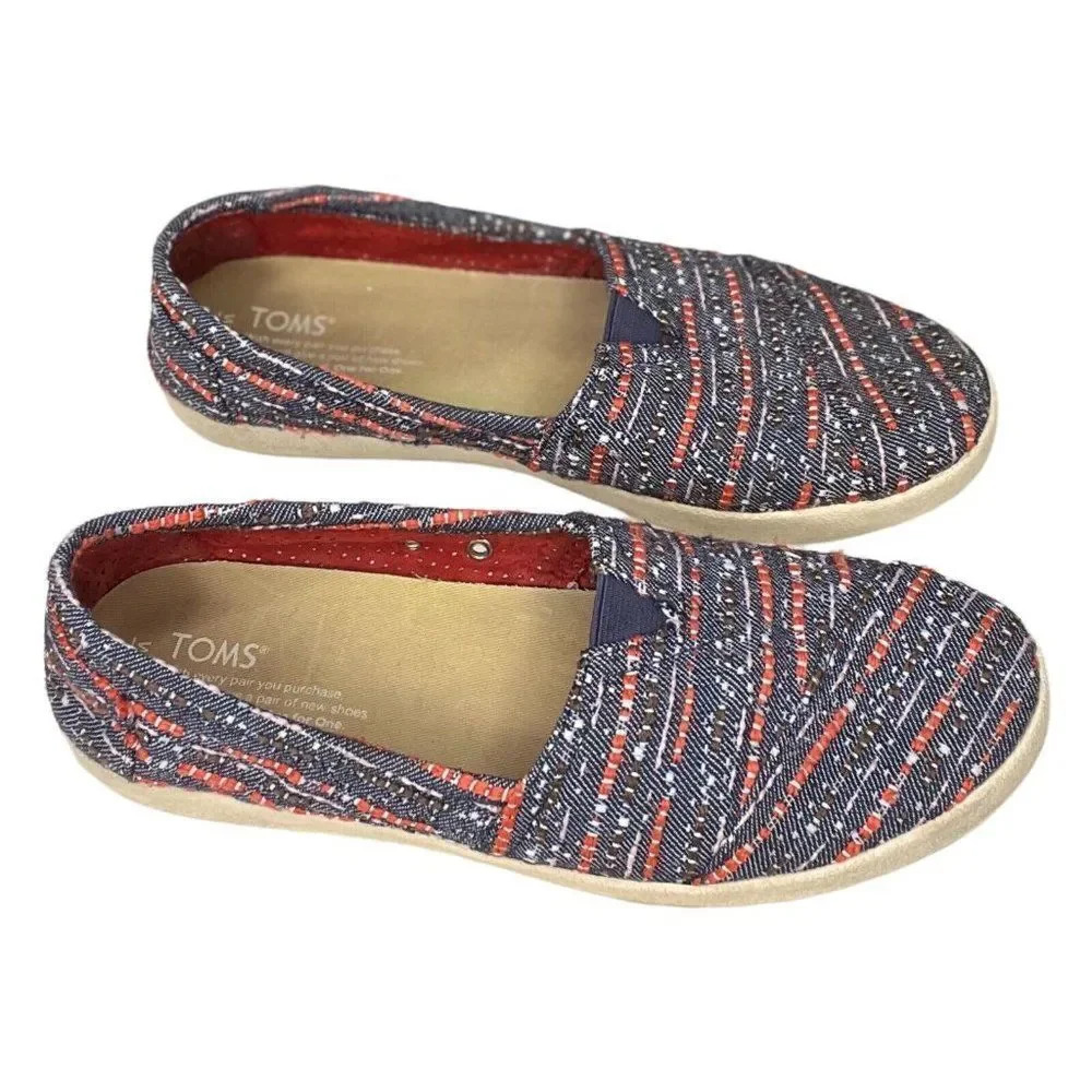 Toms Size 8.5 Womens Slip On Flats Textures Blue Red White Fabric Rubber Sole